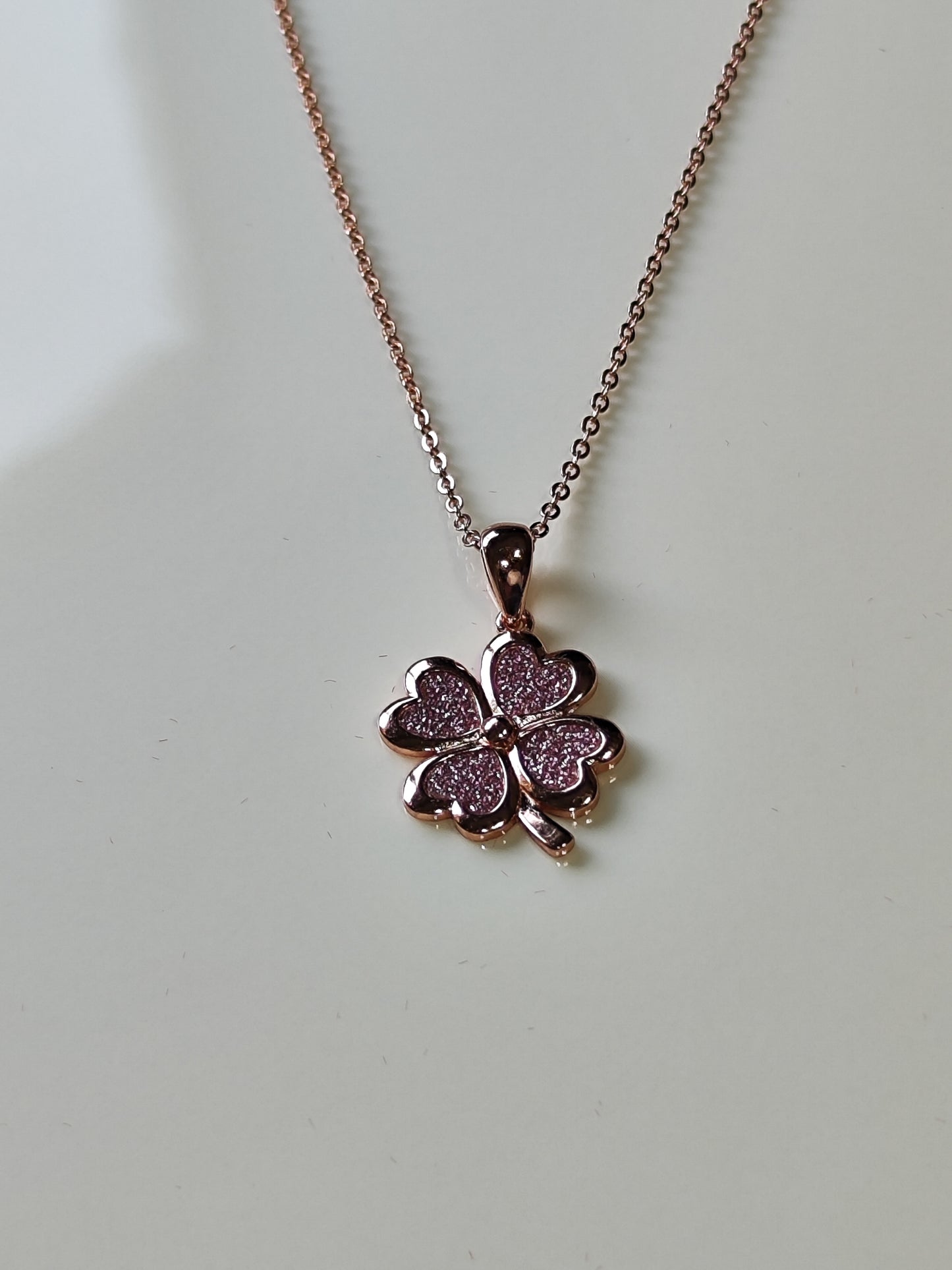 Collar Trebol Rojo de la Suerte en Plata 925 Baño Oro
